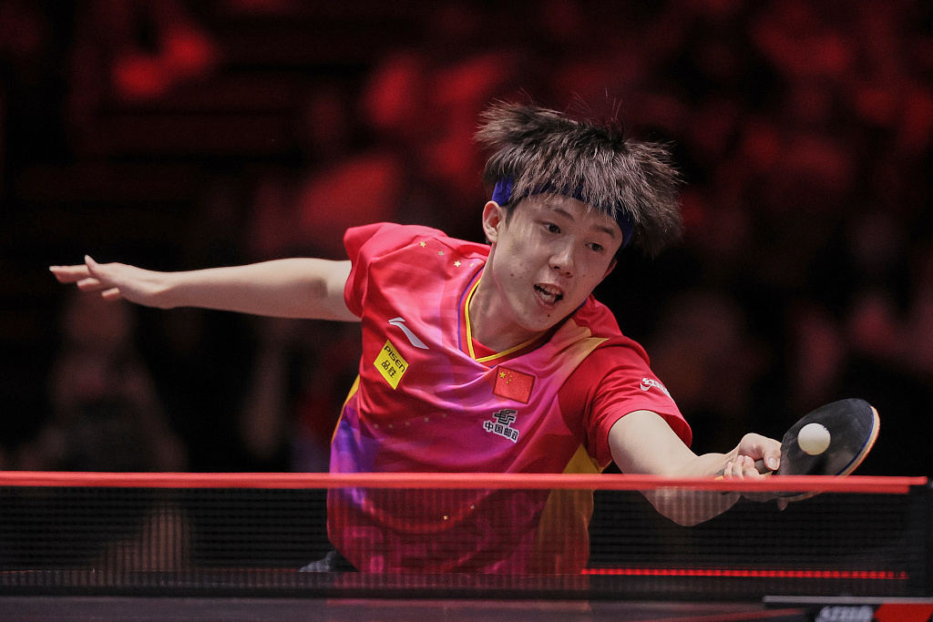 球迷们对高 球迷们对高