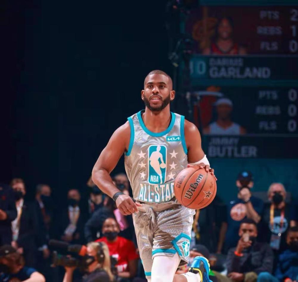 通过增加随 通过增加随