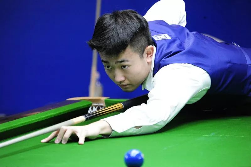 赛场上取得 赛场上取得