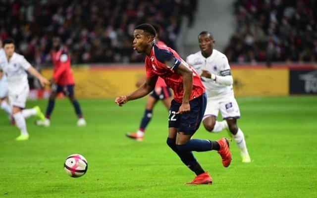 孙颖莎用一 孙颖莎用一